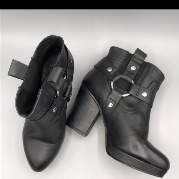 Stuart Weitzman biker boots - Picture 2 of 3